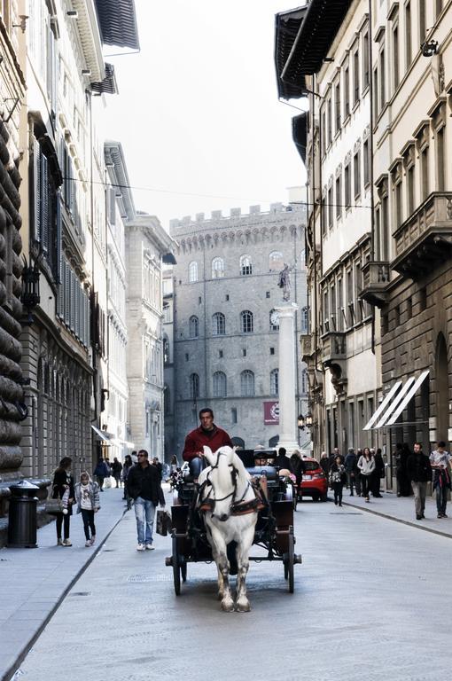 Uffizi Apartment Florencja Pokój zdjęcie
